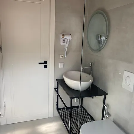 Crown Deluxe Villa *