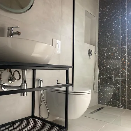 Villa Crown Deluxe Sarande