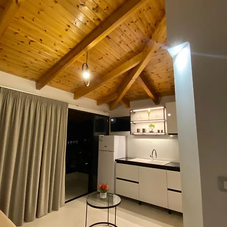 Crown Deluxe Villa