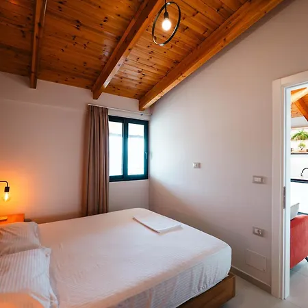 Crown Villa Sarandë