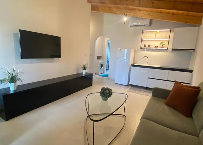 Crown Villa Sarandë